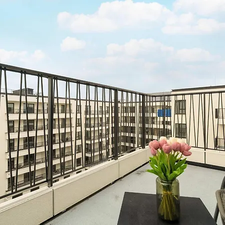 Nowoczesne Very Berry W Poznaniu Z Parkingiem By Renters *