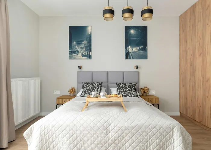 Nowoczesne Very Berry W Poznaniu Z Parkingiem By Renters