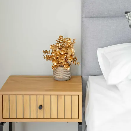 Appartamento Nowoczesne Very Berry W Poznaniu Z Parkingiem By Renters *